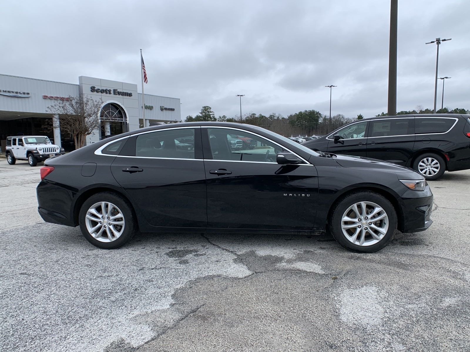 Pre-Owned 2018 Chevrolet Malibu LT 4dr Car in Carrollton #P3731 | Scott ...