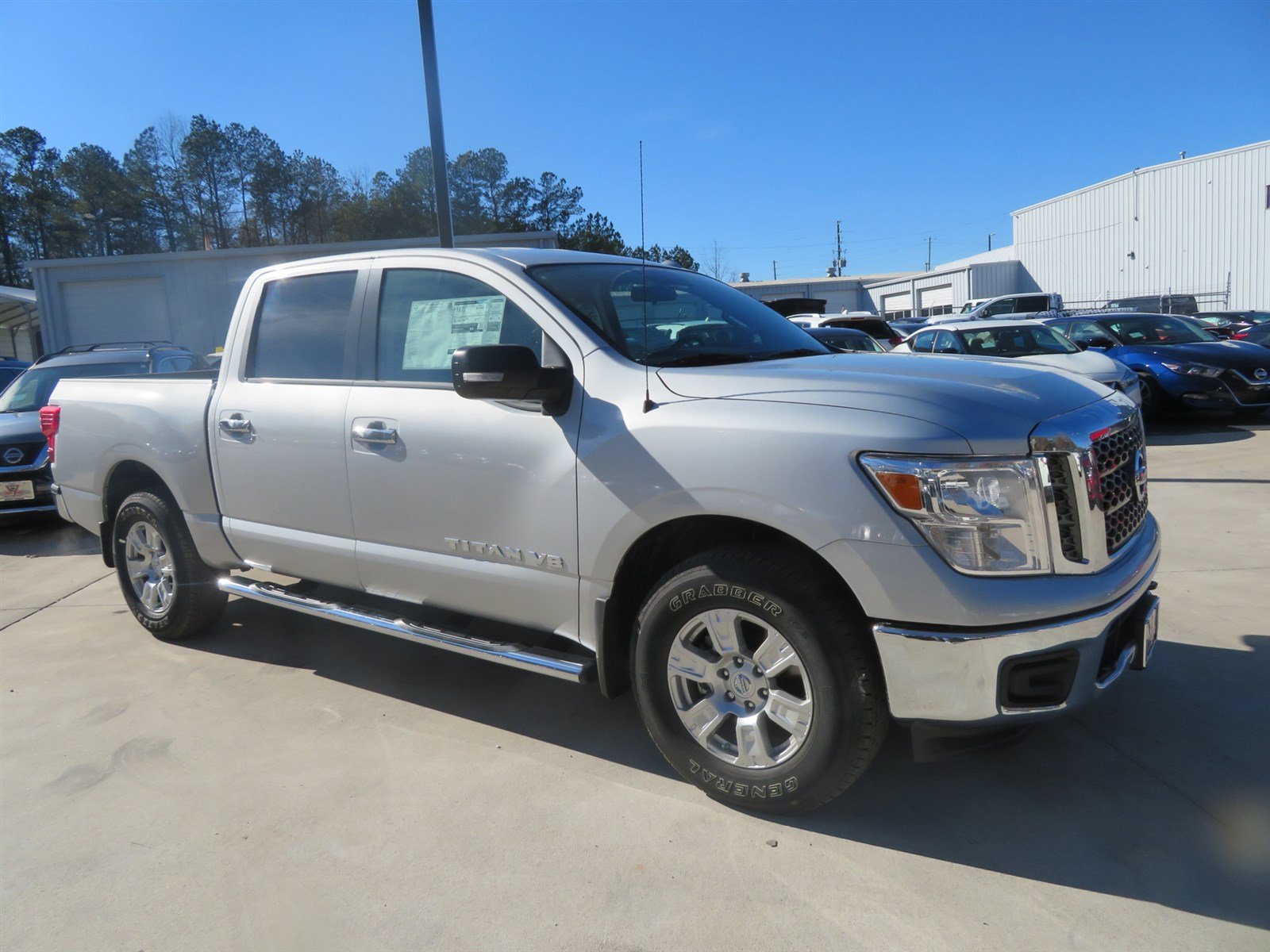 New 2018 Nissan Titan Sv Crew Cab Pickup In Carrollton 18265 Scott Evans Nissan 7684