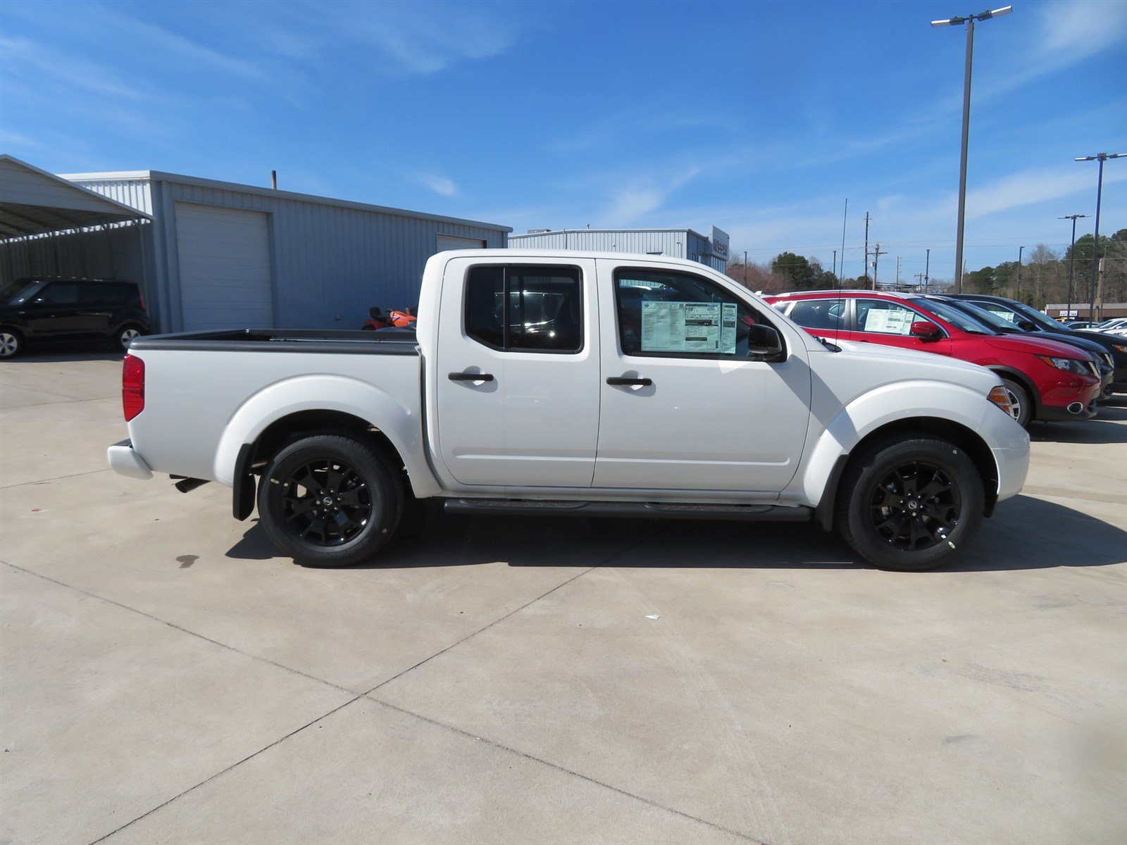 New 2018 Nissan Frontier SV Midnight Edition Crew Cab Pickup in ...