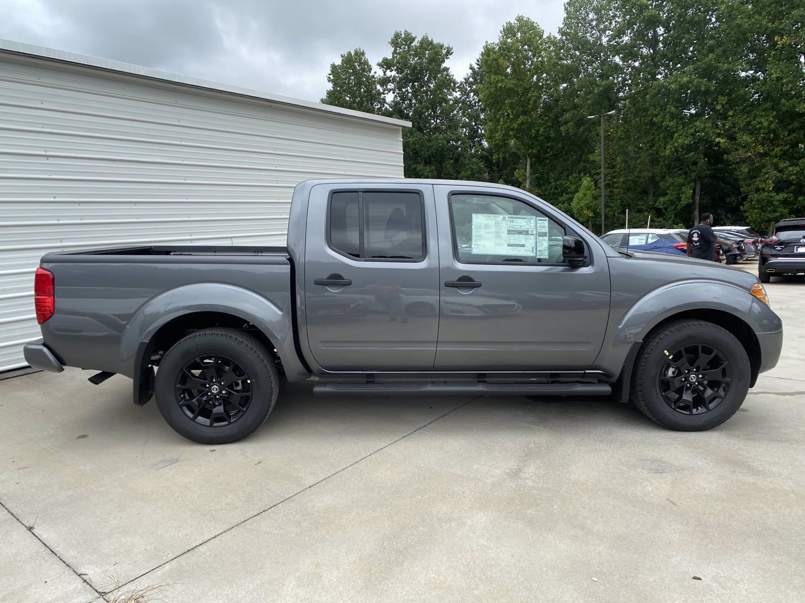 New 2020 Nissan Frontier SV Midnight Edition Crew Cab Pickup in ...